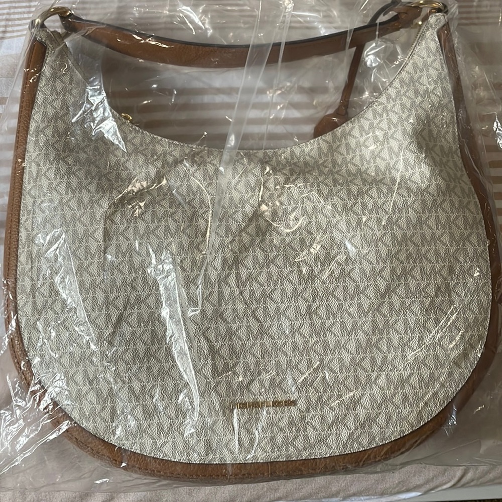 Michael Kors handbag new with tags